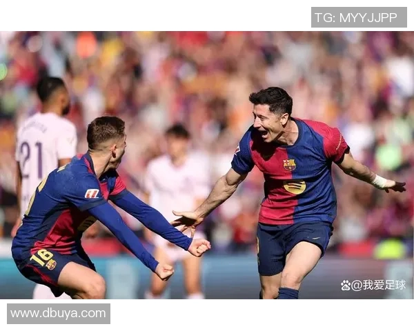 足球明星闭眼瞬间高清捕捉展现独特魅力与风采的精彩瞬间